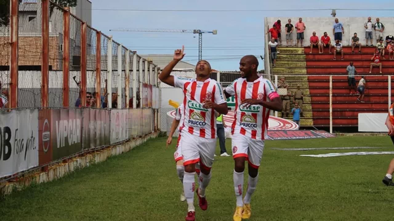 CATARINENSE: Hercílio Luz sofre, mas consegue o empate contra o Joinville