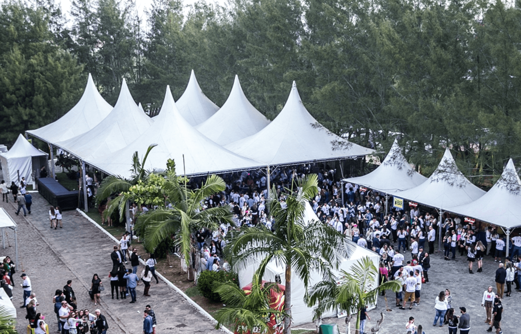 Feijoada do Bloko Rosa agita o Mar Grosso, em Laguna, neste sábado (14)