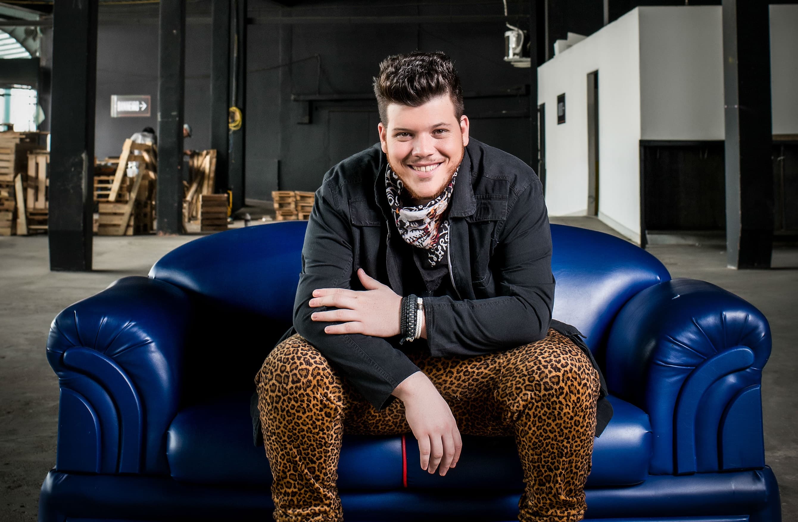 Ícone da nova geração de sambistas, Ferrugem se apresenta na Hangar nesta sexta (26)