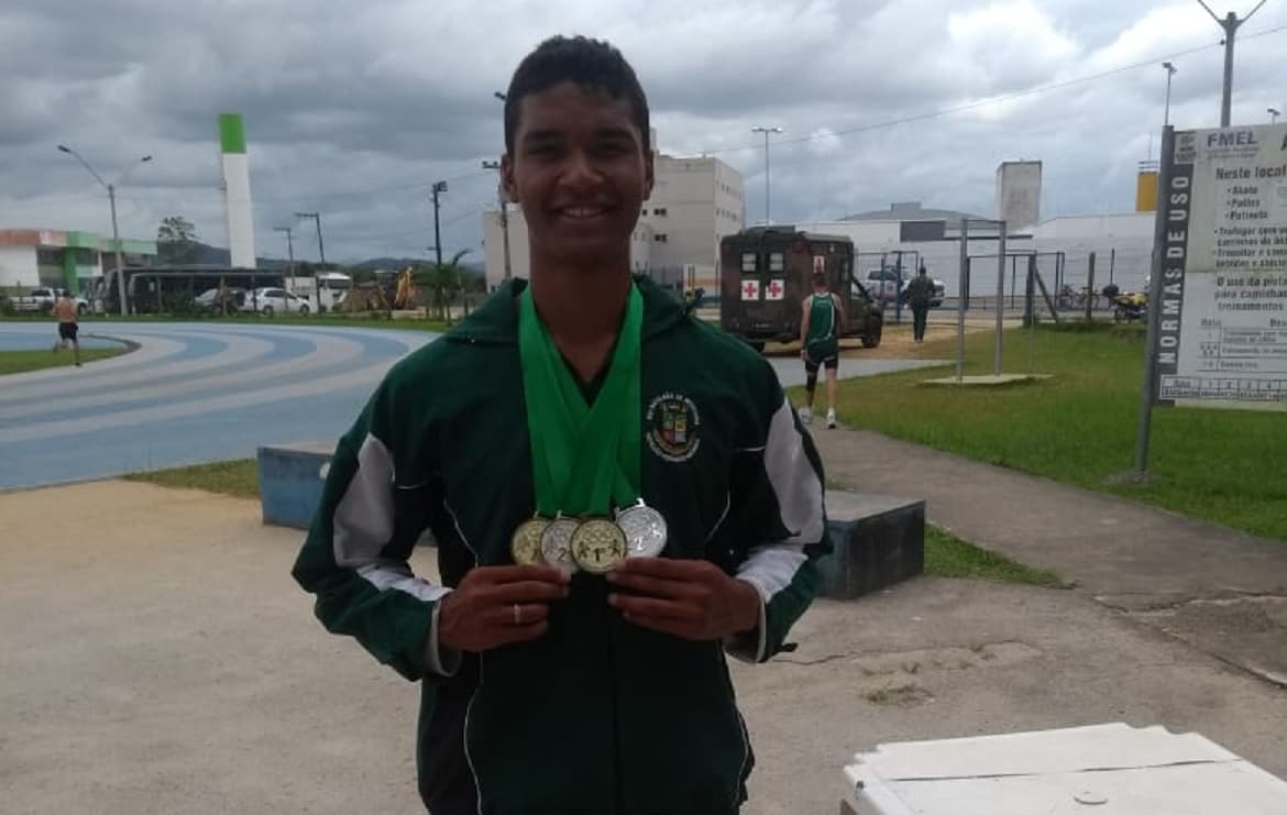 Atleta tubaronense conquista medalhas nos Jogos Estaduais do Exército