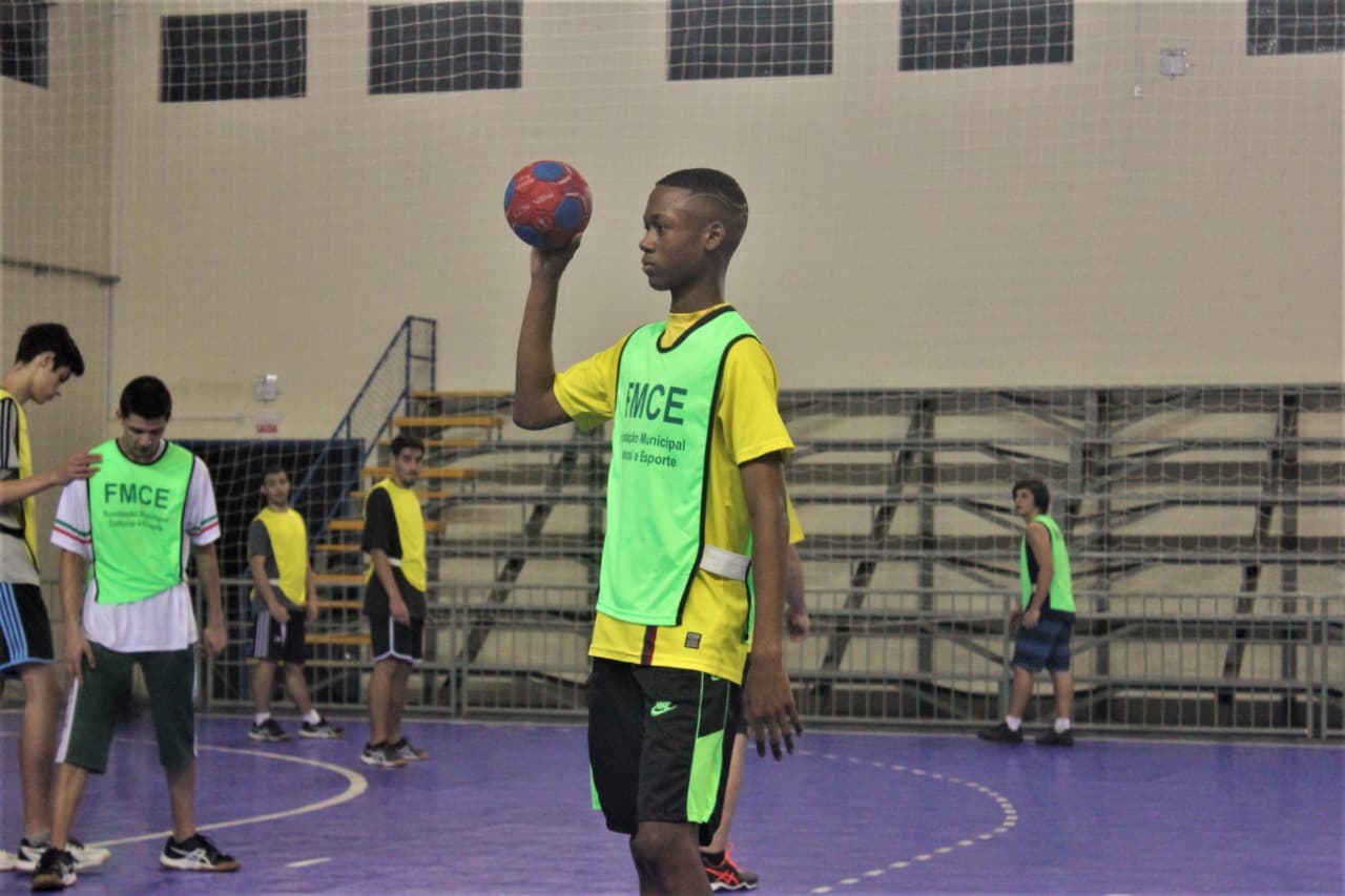 Campeonato Brasileiro de Handebol ocorrerá em Tubarão até domingo (23)