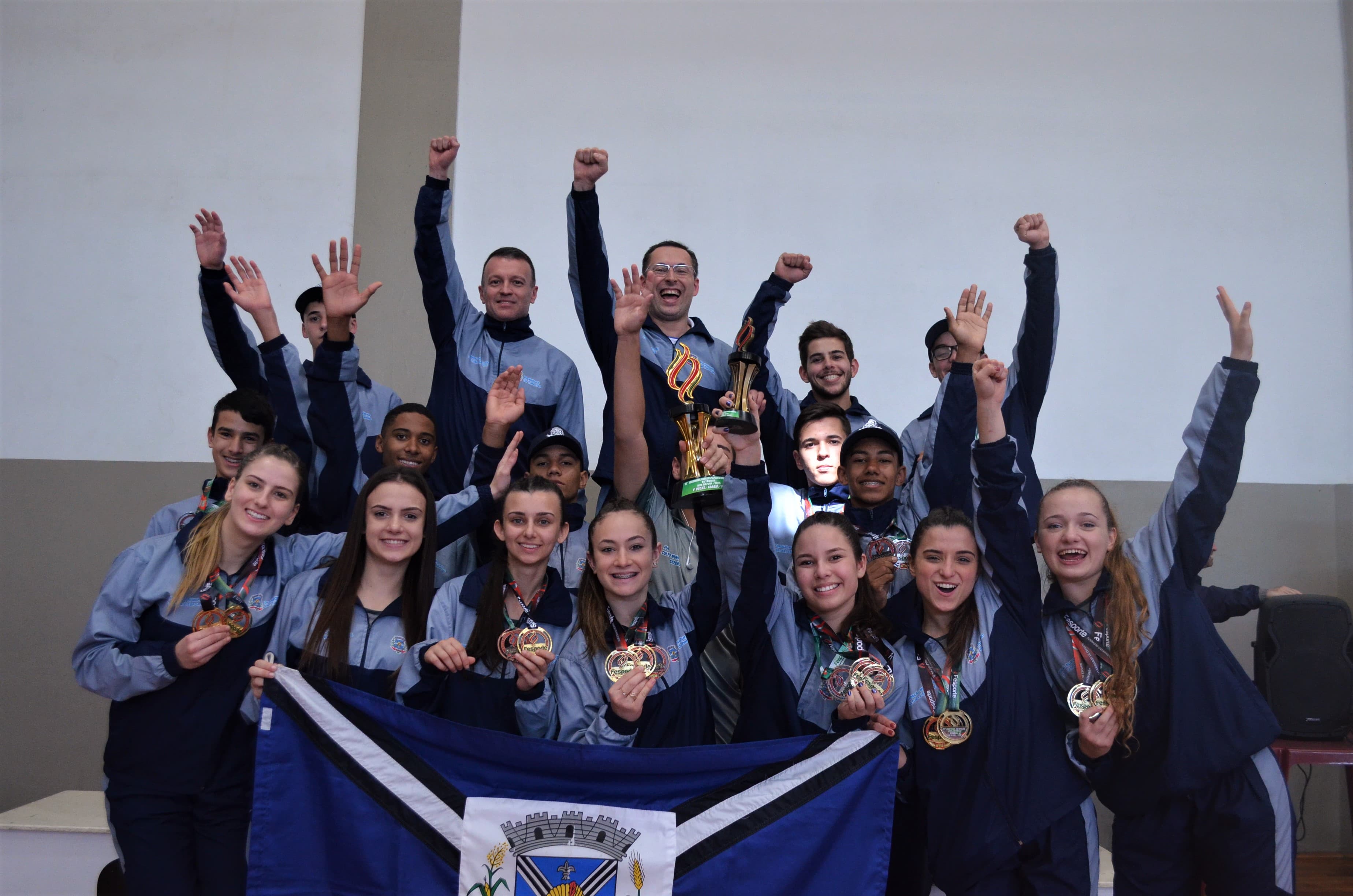 Karatê sobe no pódio nos Joguinhos Abertos