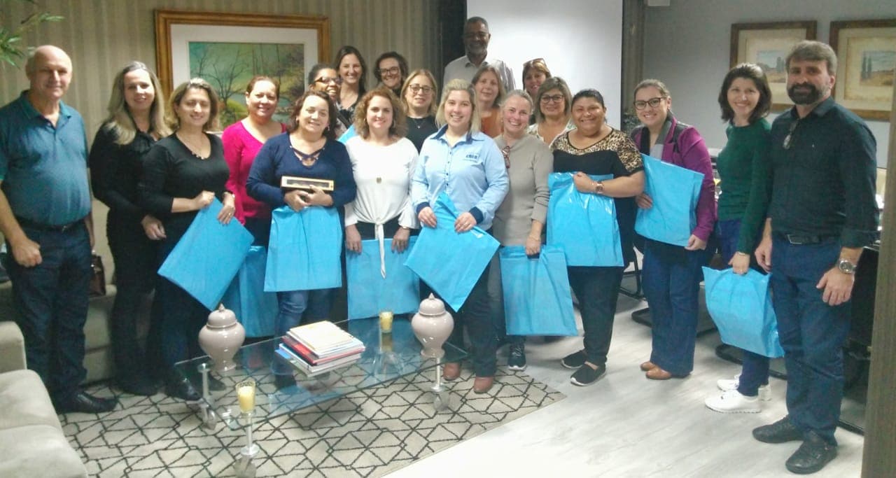 Estudantes de 14 colégios municipais participarão do nono "CDL na Escola"