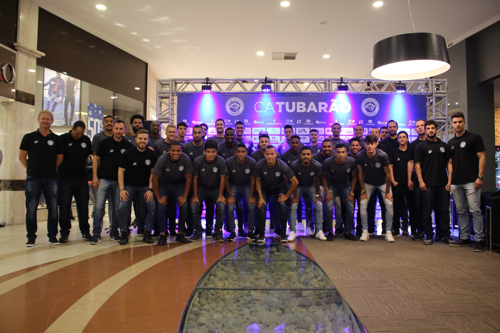 Clube Atlético Tubarão apresenta elenco para a Copa SC