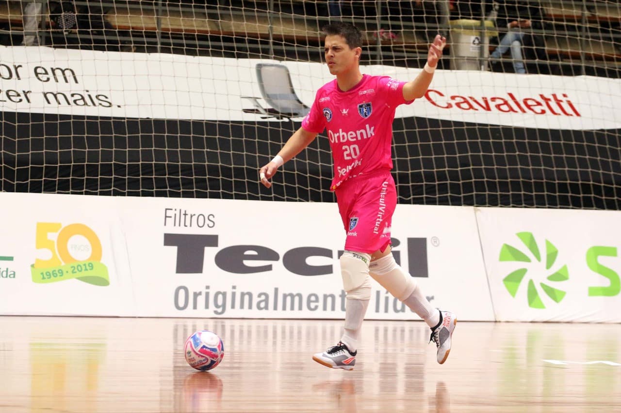 TAÇA BRASIL: Tubarão Futsal goleia o Tamandaré (PE)