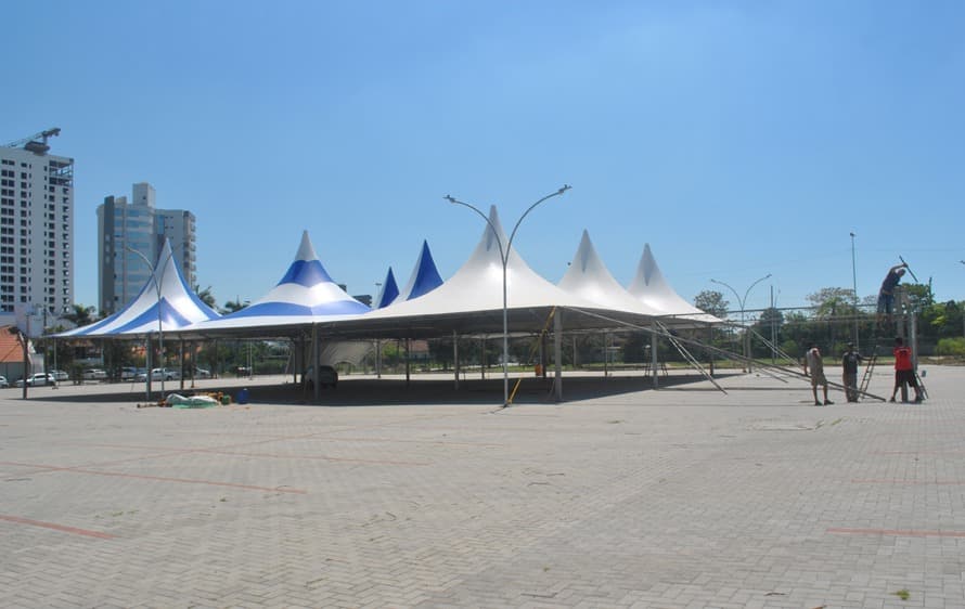 Feira Multicultural ocorre neste sábado (12) na Arena