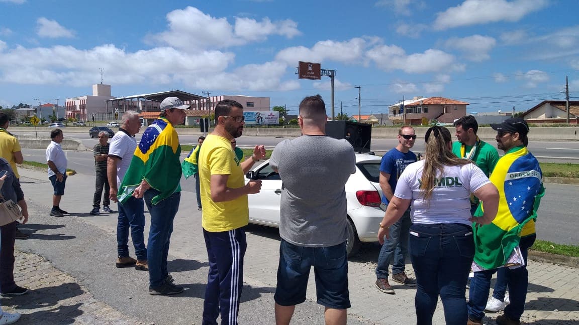 Protesto contra pedágios reúne poucos manifestantes
