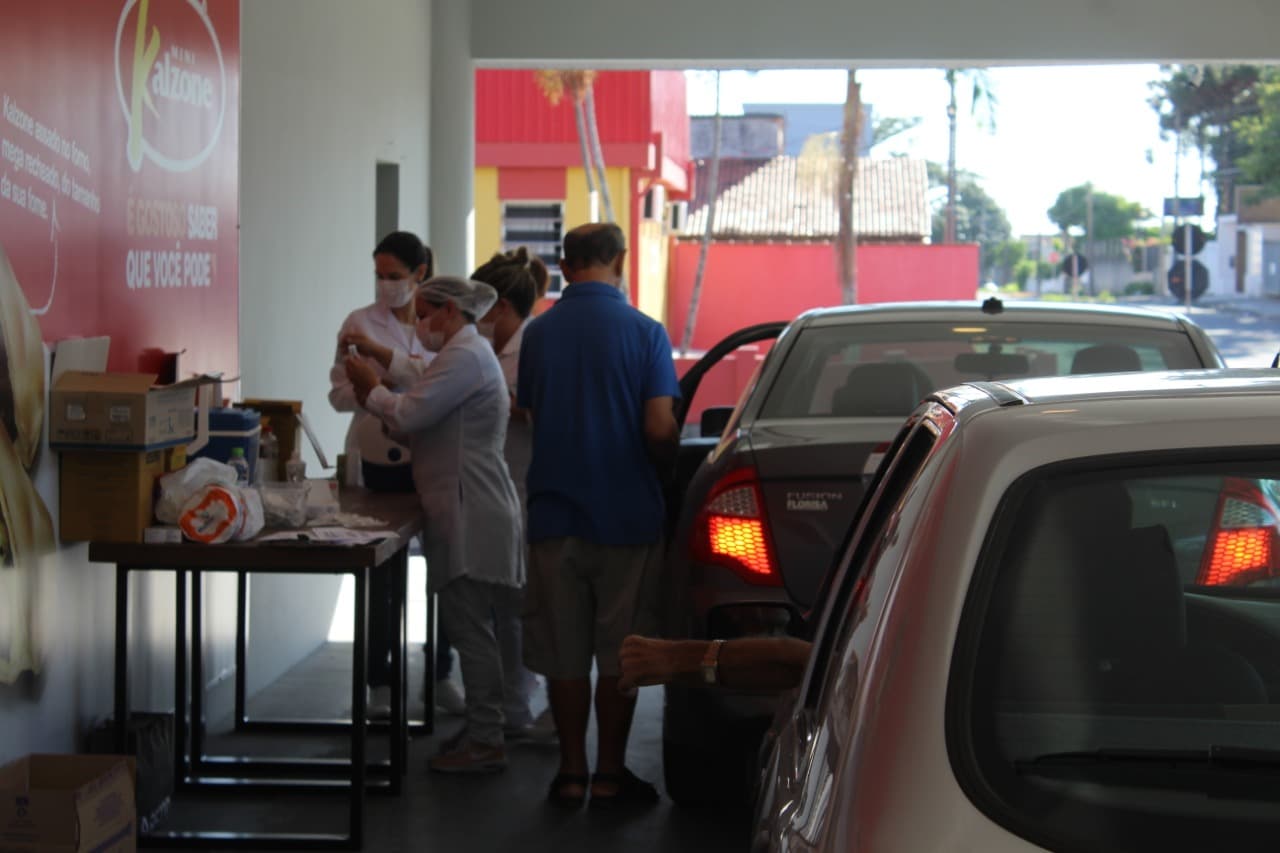 Campanha de vacinação contra a gripe é suspensa por falta de doses