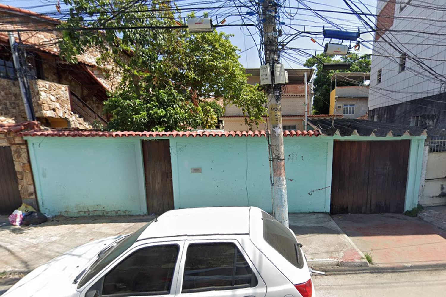 Justiça bloqueia R$ 33 milhões de empresa que vendeu respiradores ao Governo de SC