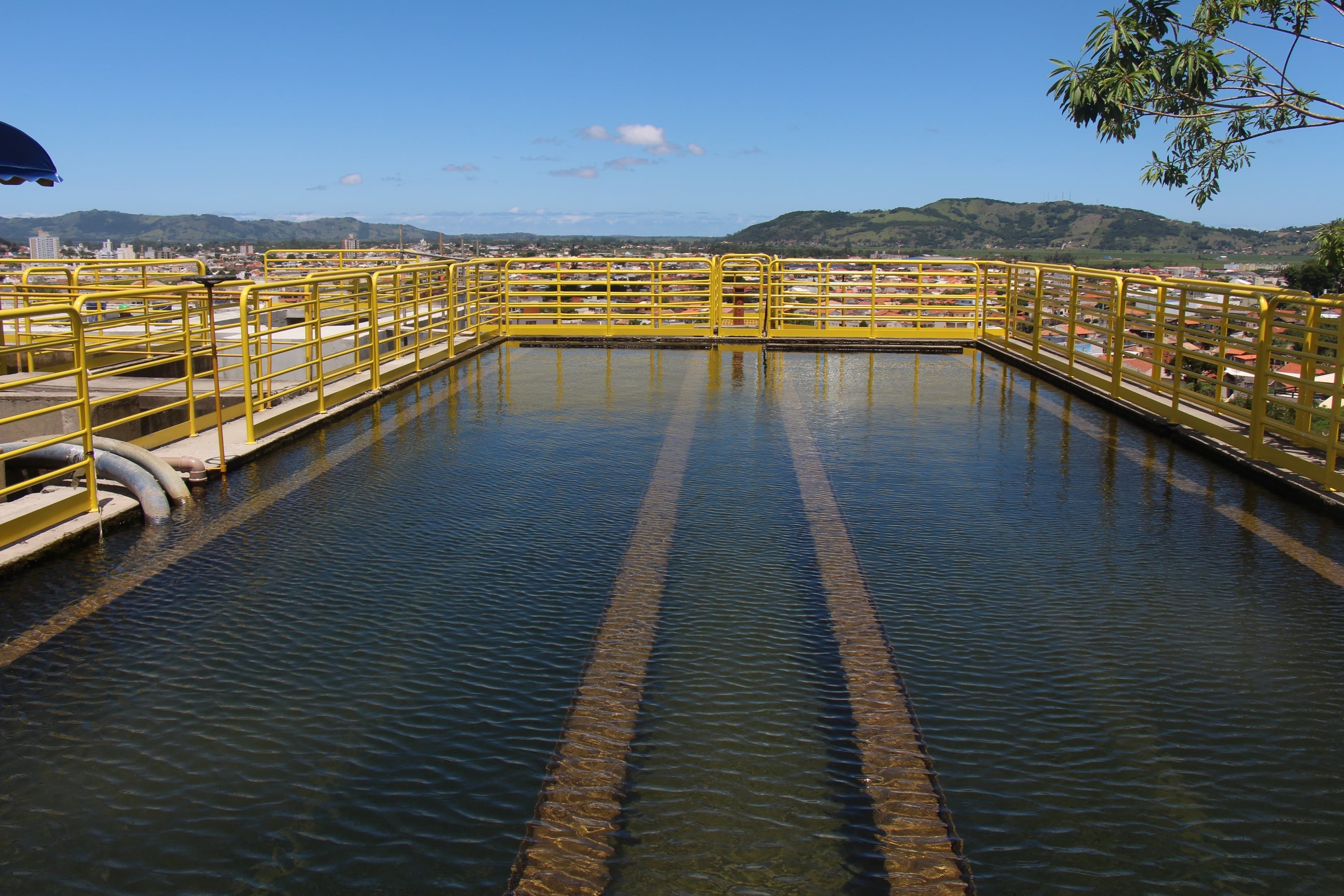 Bairros de Tubarão e Capivari de Baixo podem ter abastecimento de água afetados