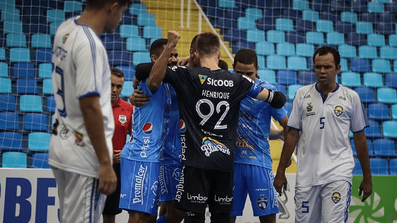 TAÇA BRASIL: Foz Cataratas faz 3 em cima do Unidos do Alvorada