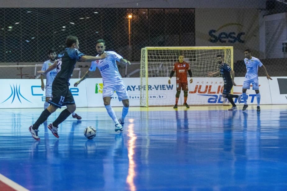 LIGA: Tubarão Futsal vence a terceira seguida e chega aos 13 pontos