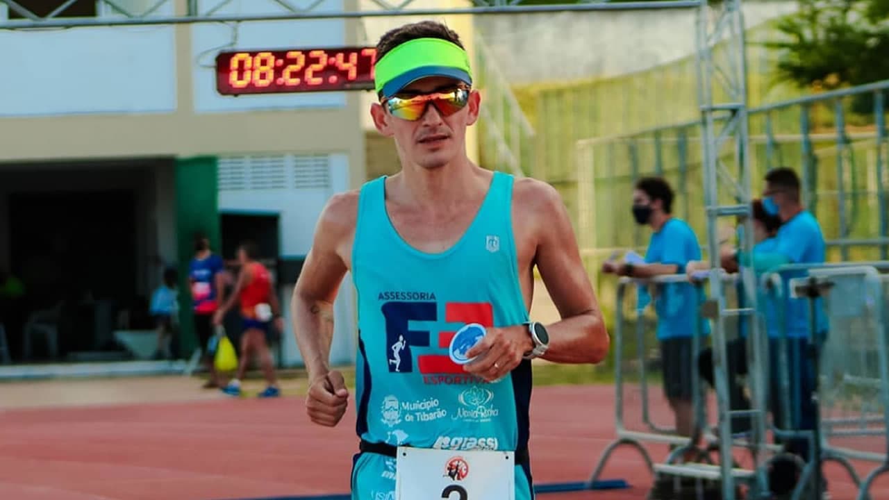 Ultramaratonista tubaronense vence prova de 24 horas em Natal