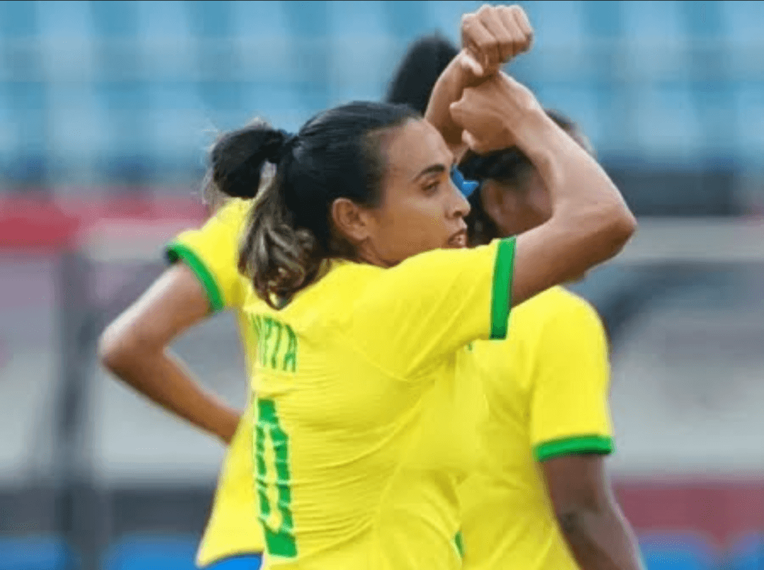OLIMPÍADA: Futebol feminino do Brasil goleia a China na estreia em Tóquio