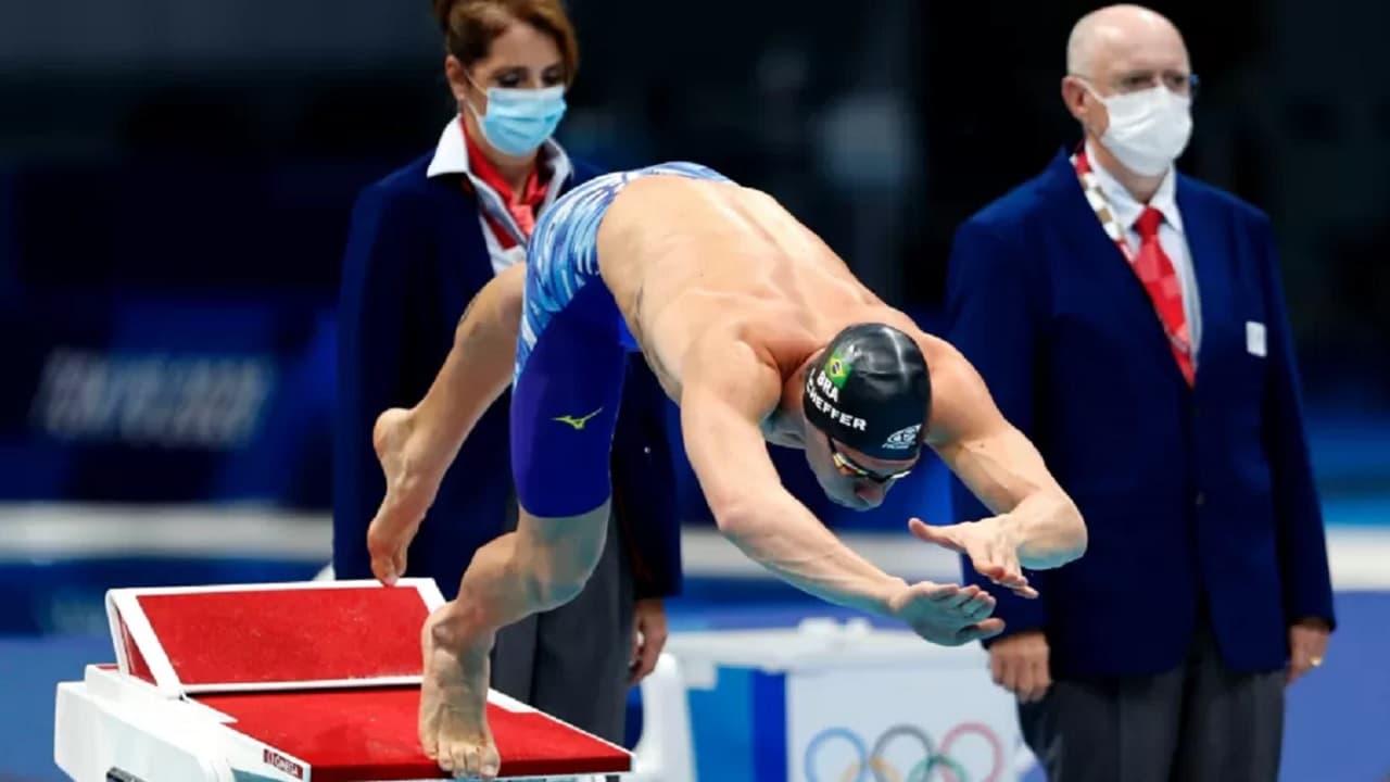 🥉 OLIMPÍADA: Fernando Scheffer surpreende e leva o bronze nos 200m livre da natação