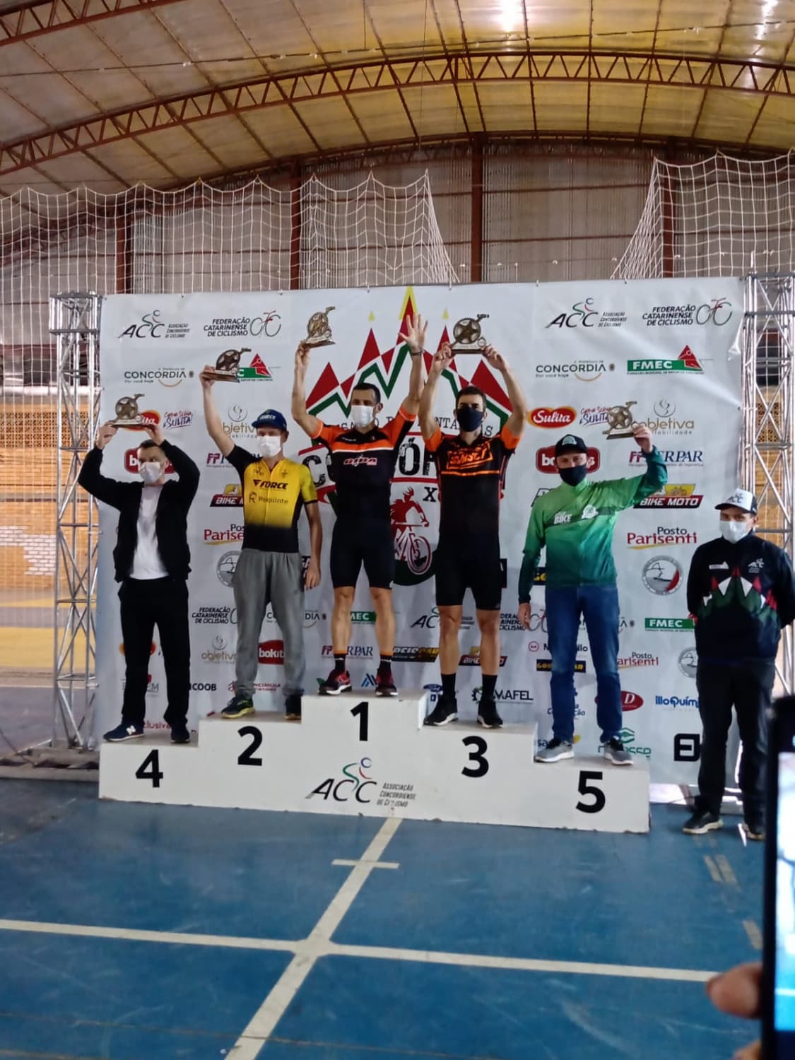 Tubaronense conquista etapa do Ranking Catarinense de Ciclismo