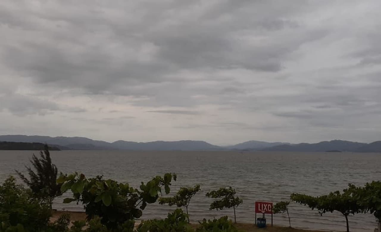 Lagoa da Cabeçuda está imprópria para banho, aponta levantamento