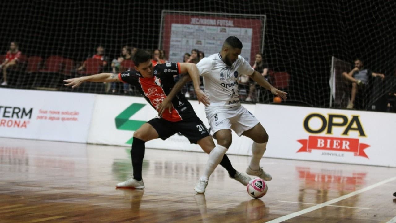 Em amistoso contra o Joinville, Tubarão Futsal empata mais uma vez