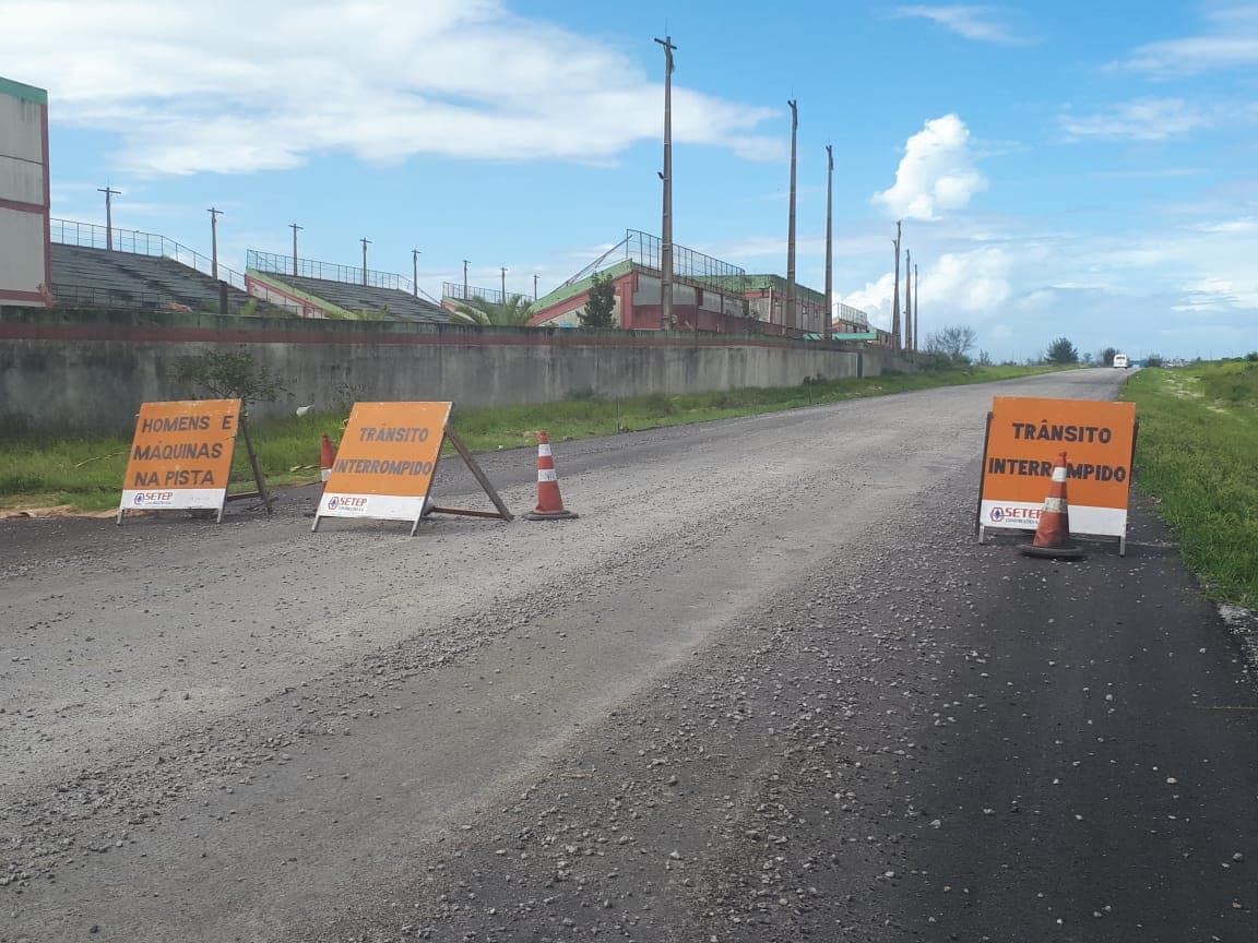 Inicia a pavimentação asfáltica da Avenida Colombo Machado Salles