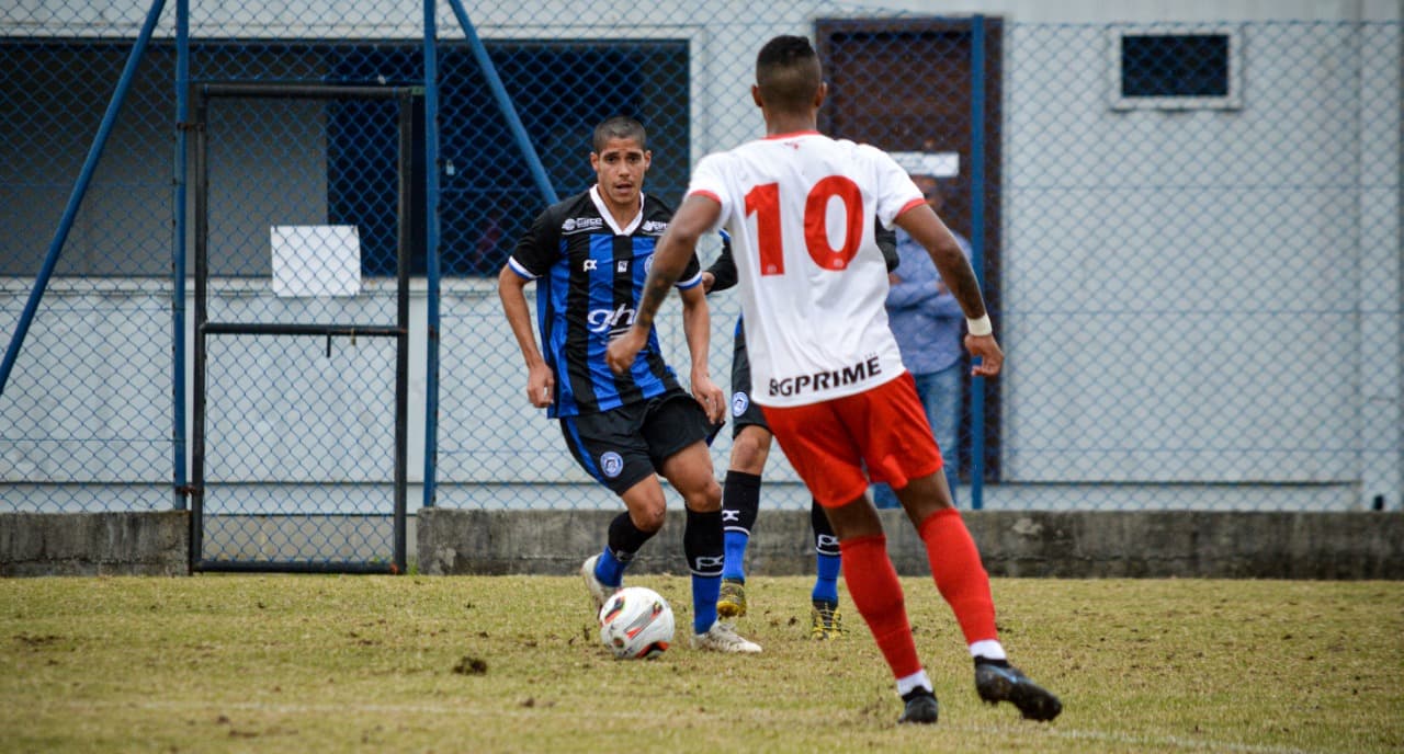 SÉRIE B: Atlético Tubarão perde na estreia em casa