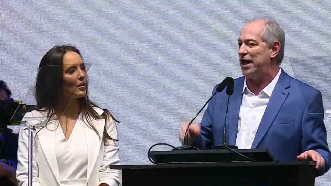 PDT oficializa candidatura de Ciro Gomes à presidência da República