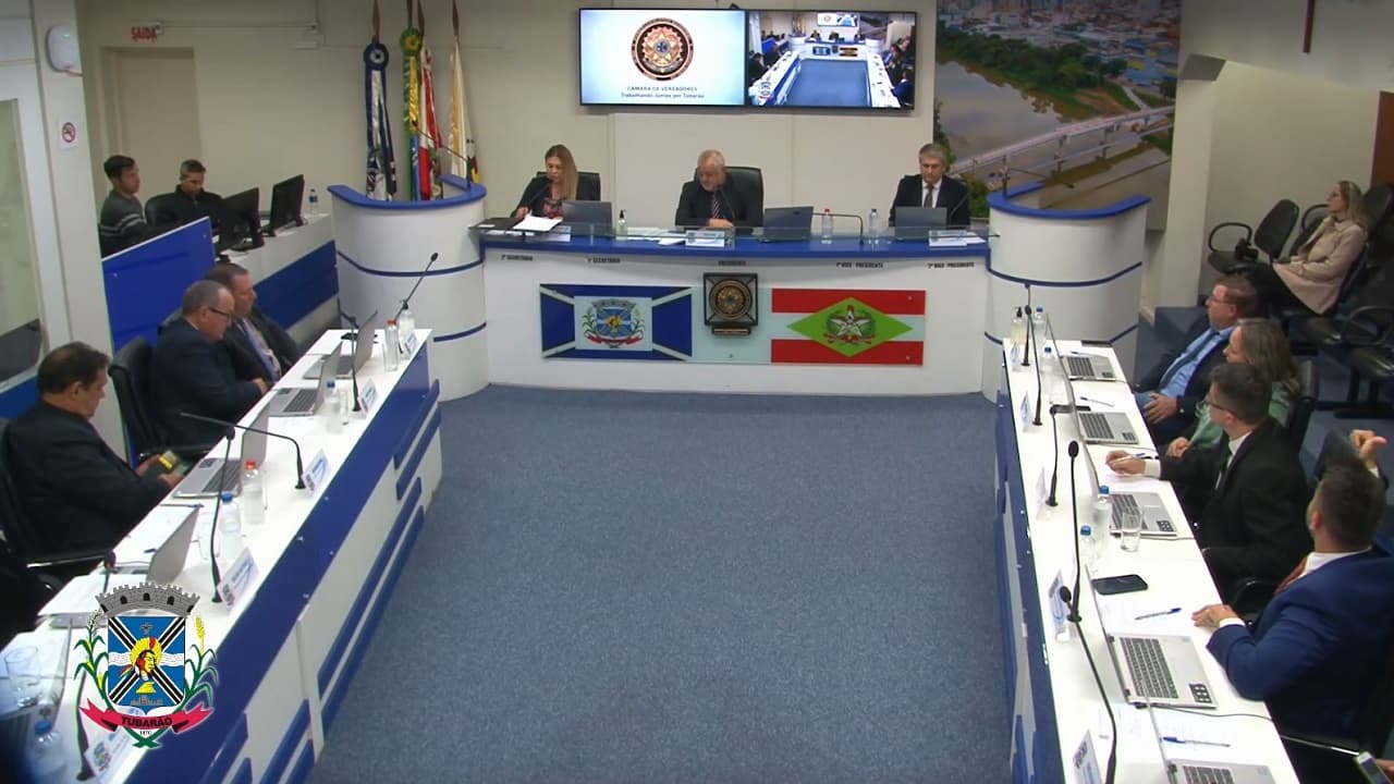 Dos 15 vereadores eleitos em 2020, apenas sete deverão concorrer à reeleição em Tubarão