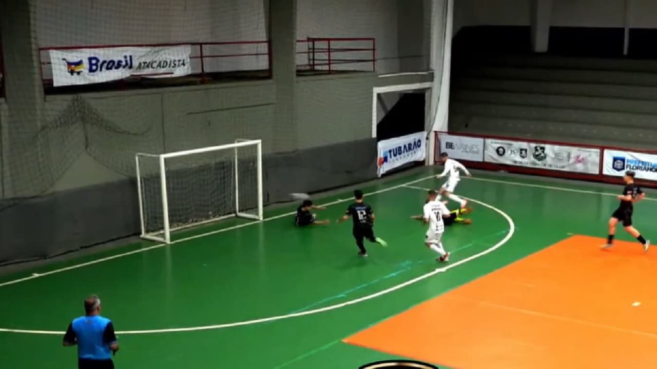 ESTADUAL: Com gol contra, Tubarão Futsal cede empate para o Florianópolis