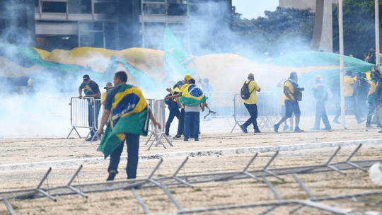 Valor bloqueado de financiadores dos atos golpistas sobe para R$ 18,5 milhões