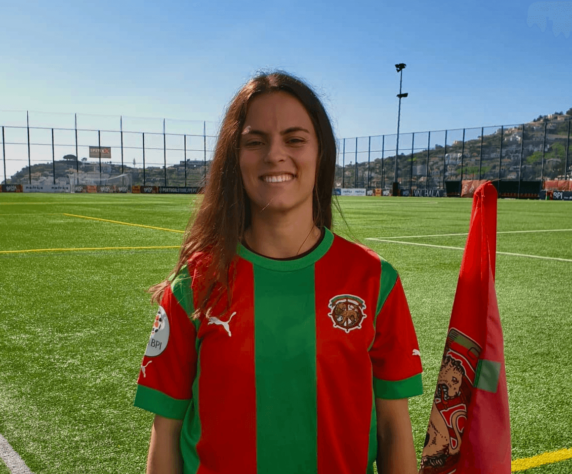 Jogadora tubaronense assina primeiro contrato profissional com clube europeu