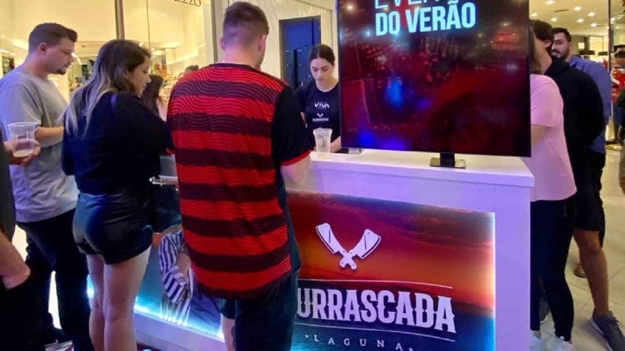 Quiosque da Churrascada facilita compra de ingressos e troca de camisetas