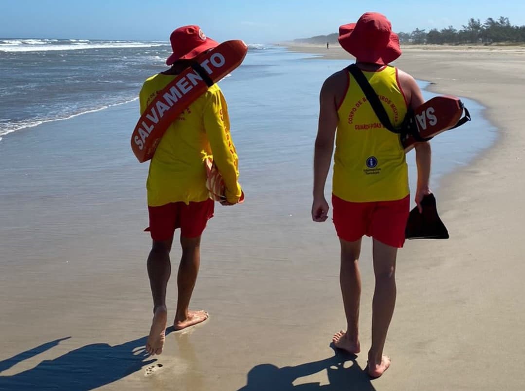 Postos guarda-vidas passam a funcionar somente aos fins de semana e feriados