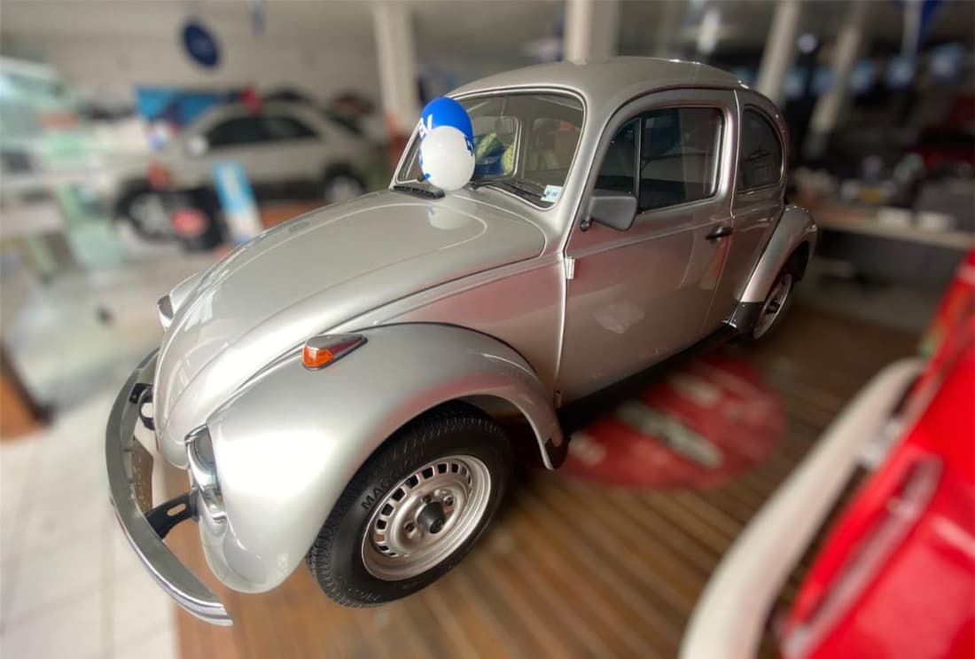 Apae de Laguna divulga vencedores da rifa do Fusca restaurado