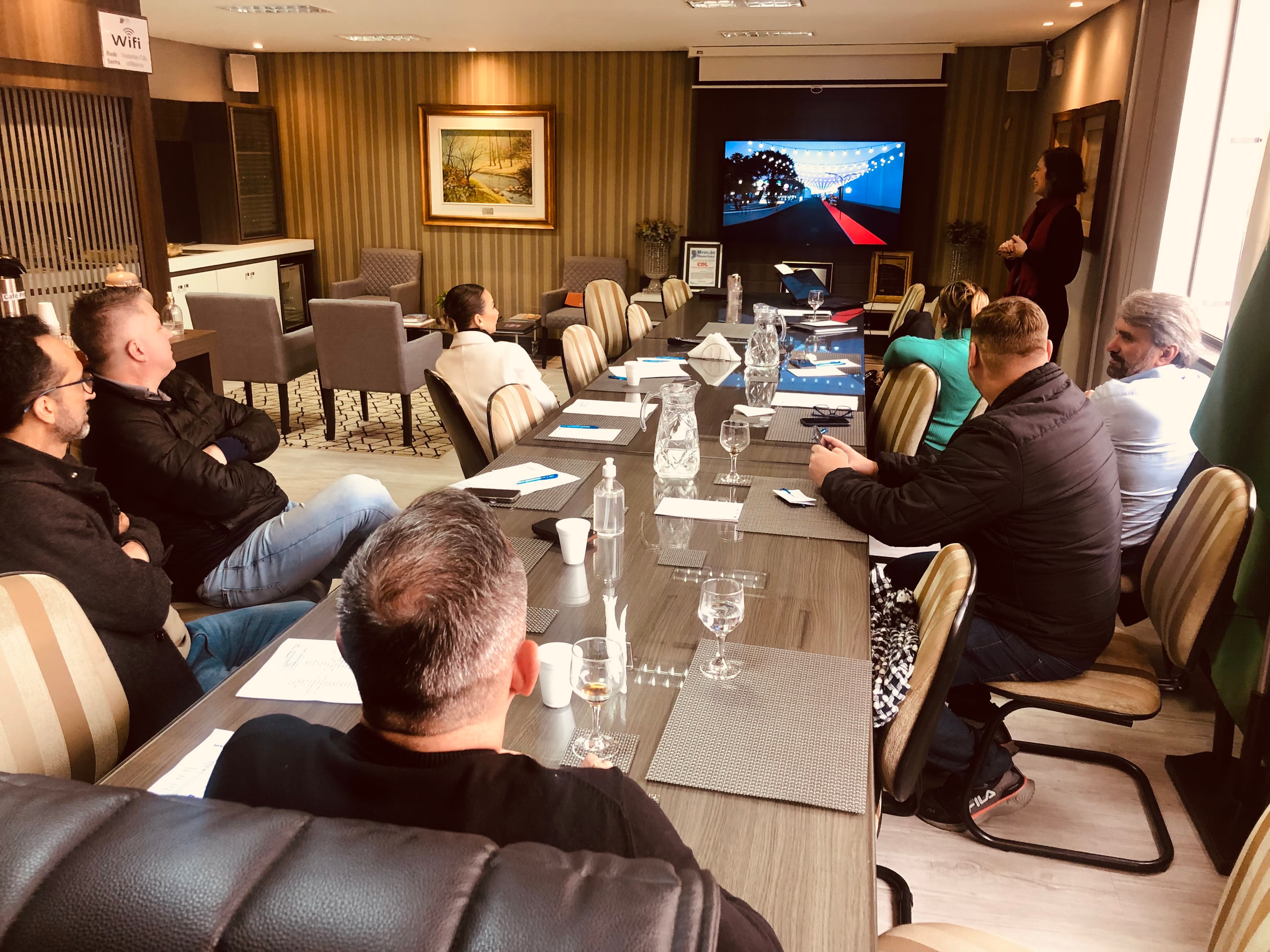 Projeto de decoração natalina é apresentado