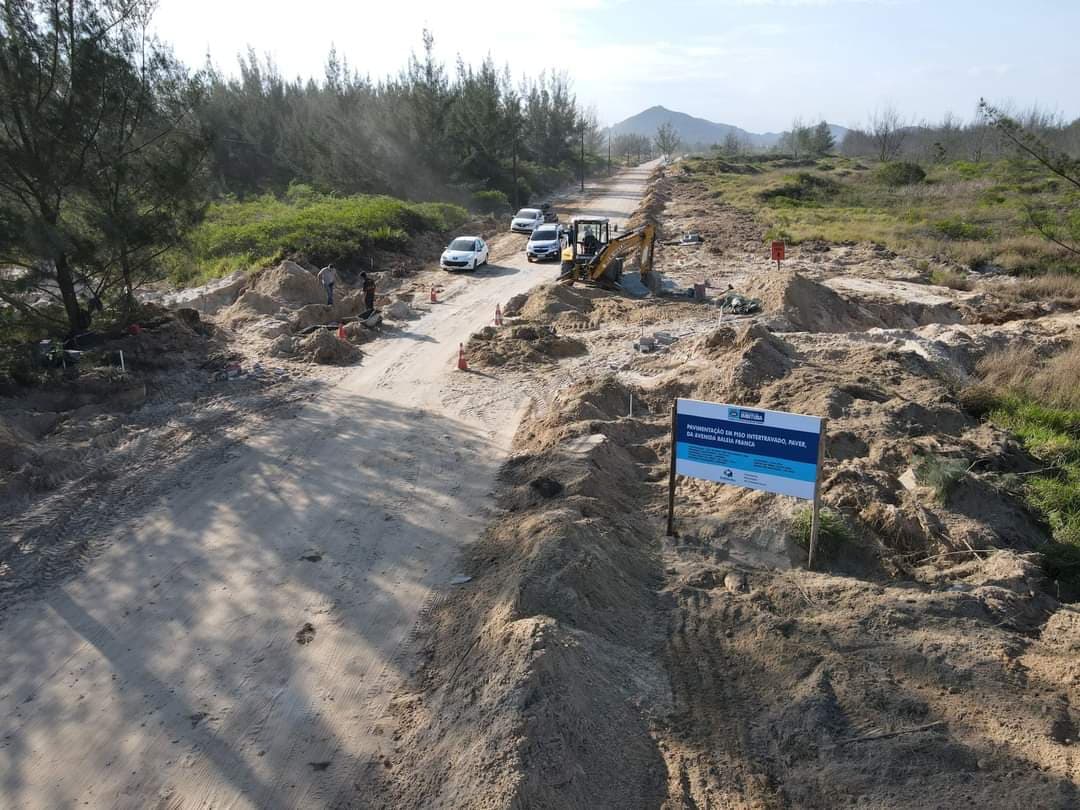 Avenida Baleia Franca, em Imbituba, ficará totalmente interditada por mais de um mês