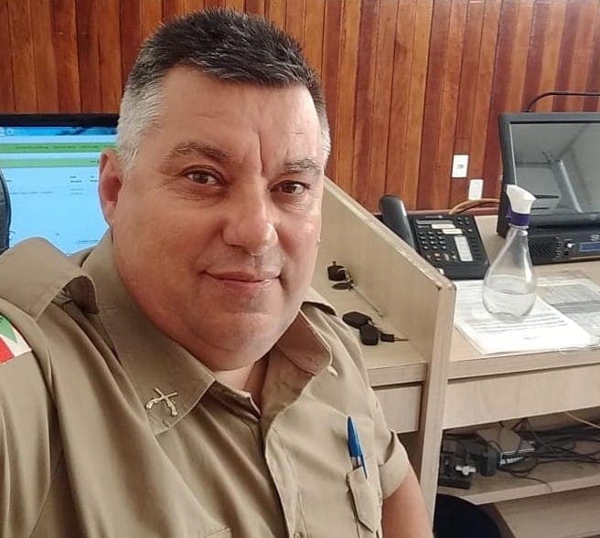 Policial militar salva bebê de 1 mês de engasgamento