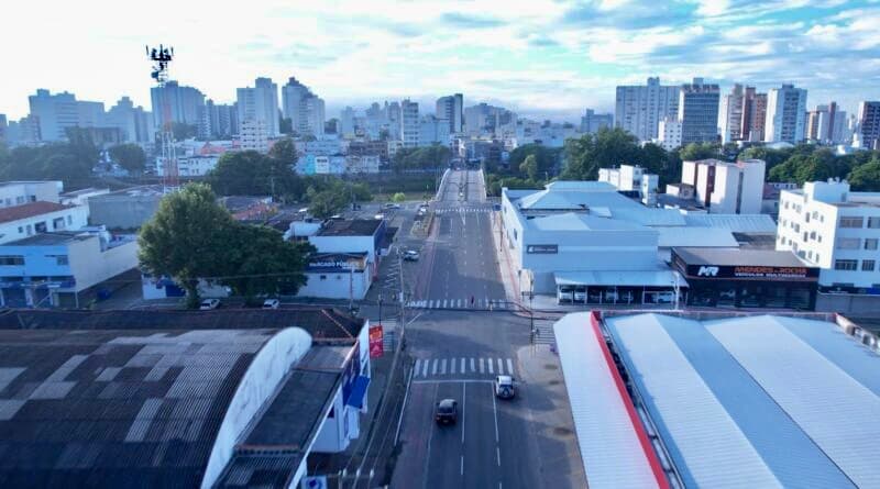 Cruzamento das avenidas Expedicionário e Padre Geraldo Spettmann está em obras nesta quarta-feira (27)