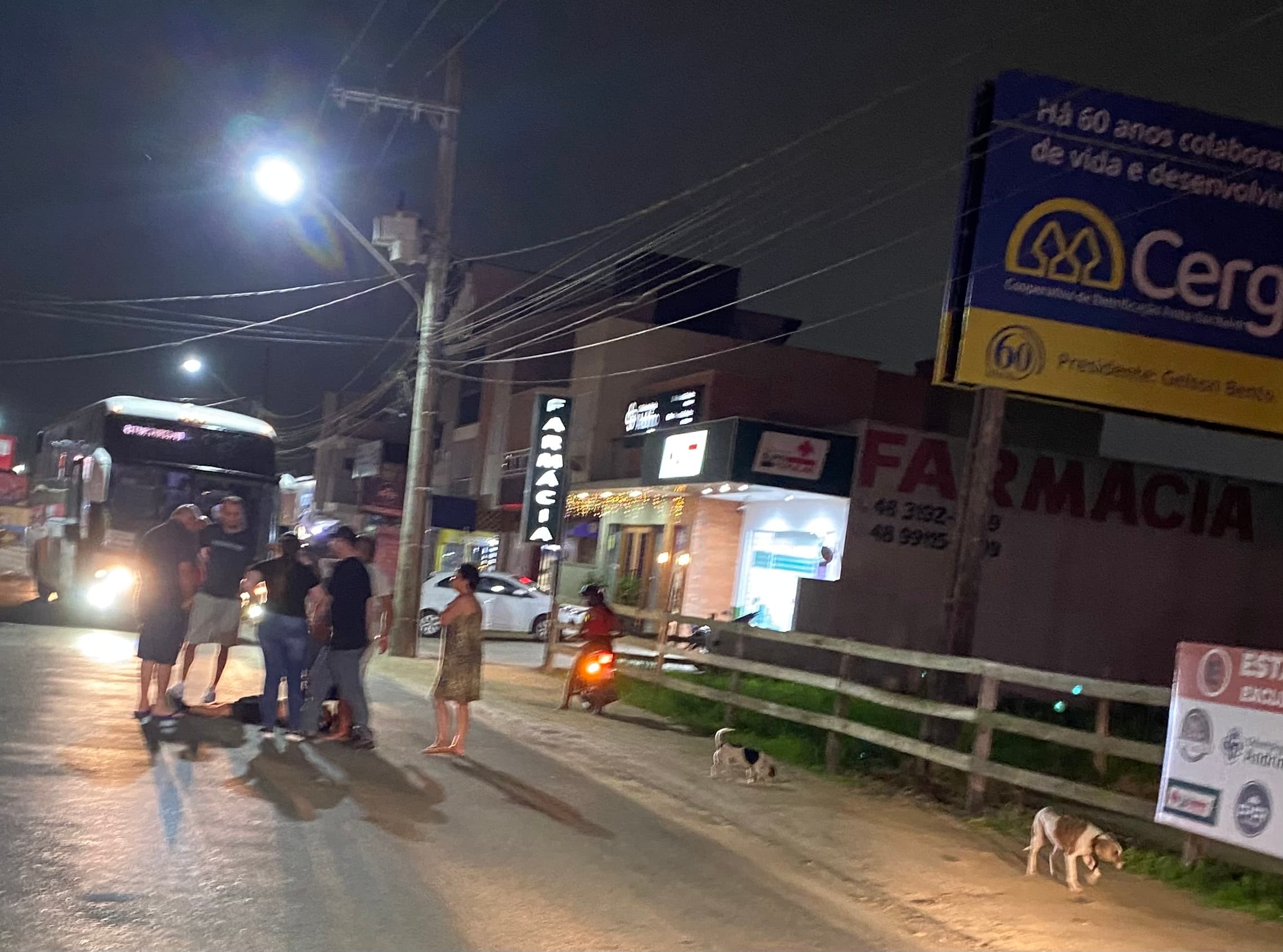 Homem é atropelado ao atravessar a rua em Tubarão