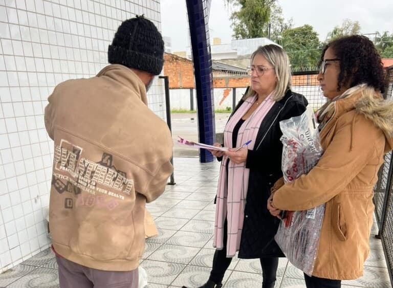 Mais de 2,1 mil pessoas em situação de rua foram encaminhadas para acolhimento ou tratamento em Tubarão em 2023