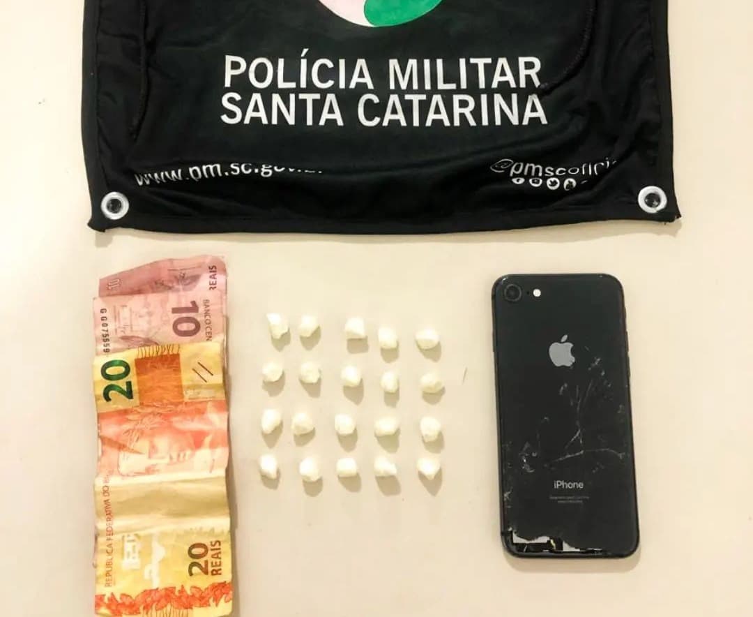 Adolescente é apreendido traficando crack no bairro Passagem