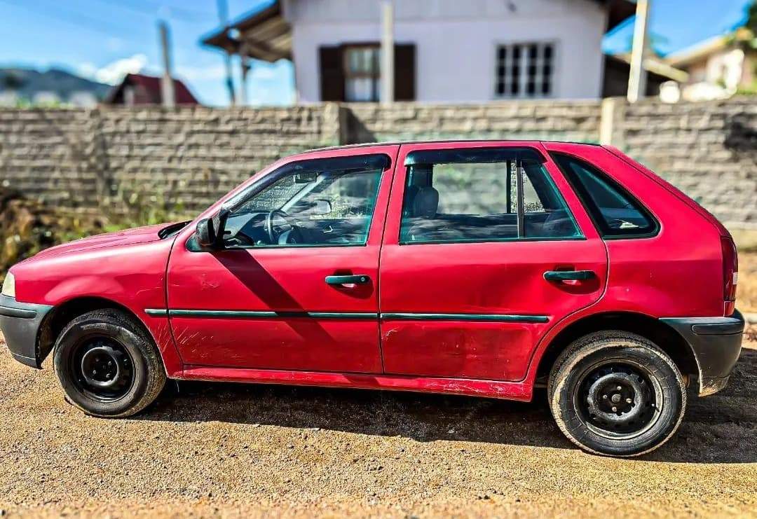 Carro roubado é recuperado em Tubarão