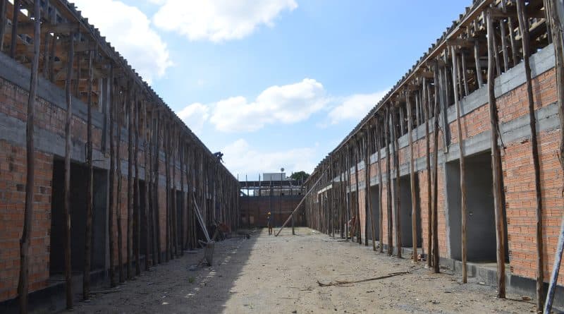 Obras do novo Mercado do Produtor de Tubarão estão 40% concluídas