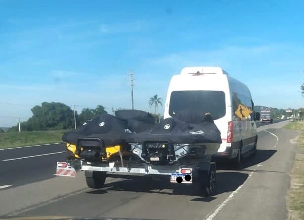 Membro de facção criminosa paulista é preso em Tubarão a caminho do RS