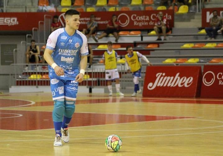 Goleiro que iniciou na base do Tubarão Futsal é convocado para a seleção brasileira