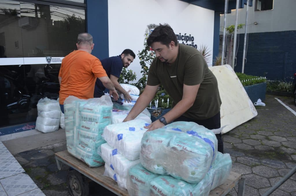 Primeira remessa de doações arrecadadas na prefeitura de Tubarão será enviada quinta-feira (8) para o RS