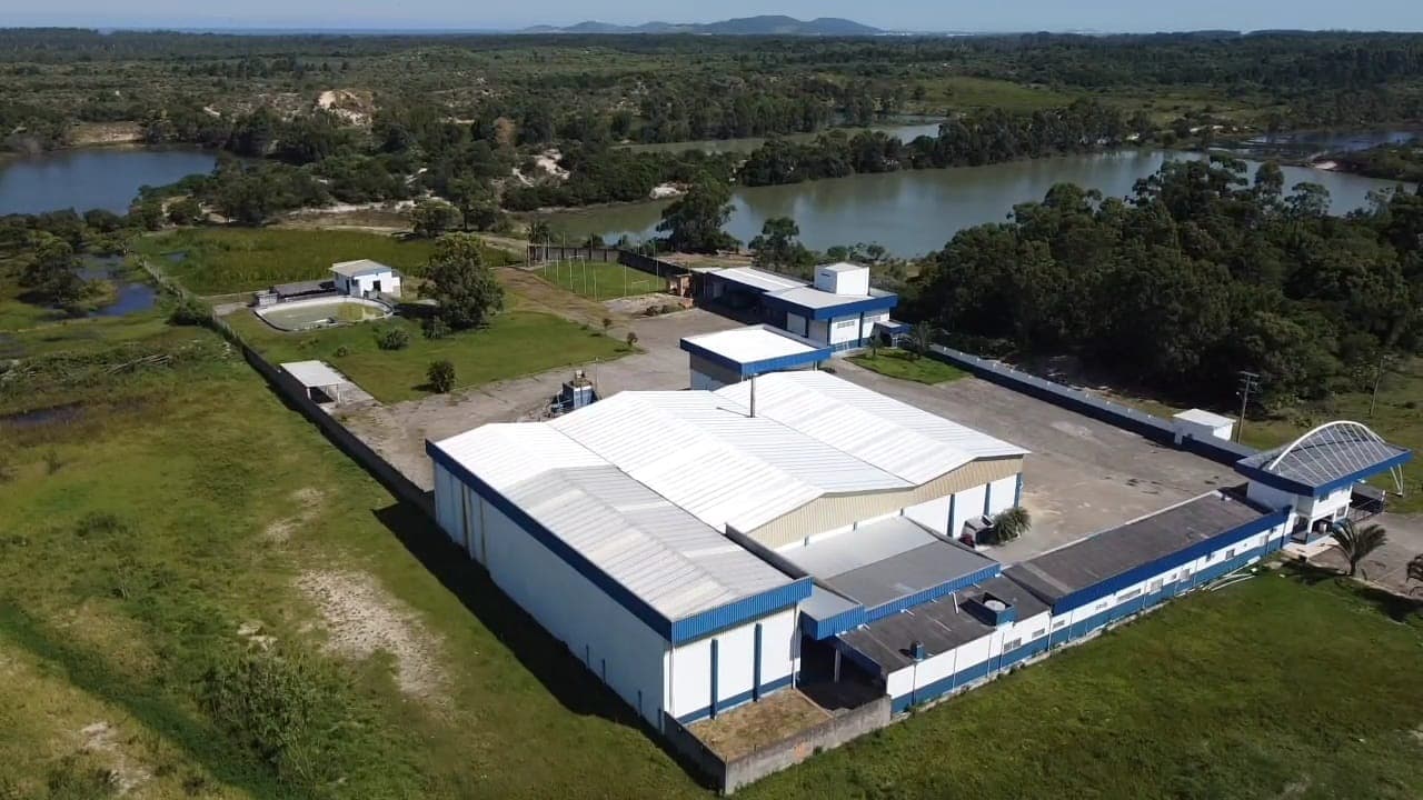 Multinacional ampliará a instalação em Laguna e irá gerar mais 100 vagas de emprego