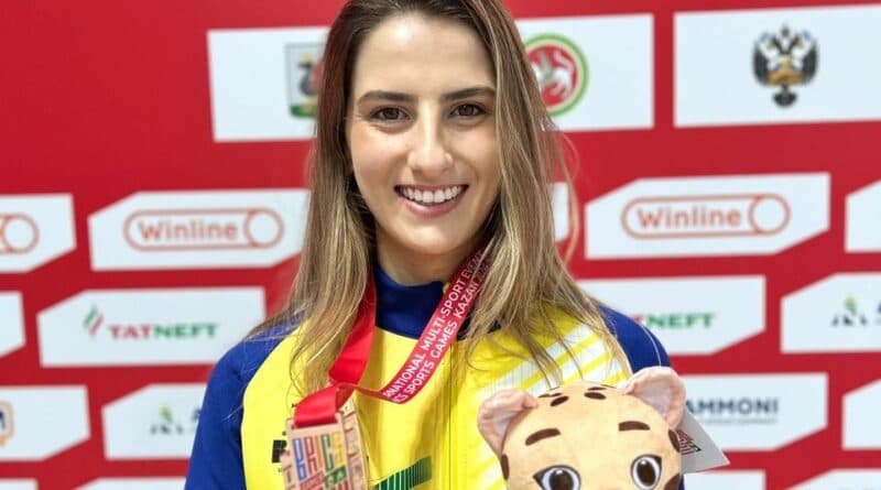 Atleta de Tubarão é bronze em competição internacional de karatê