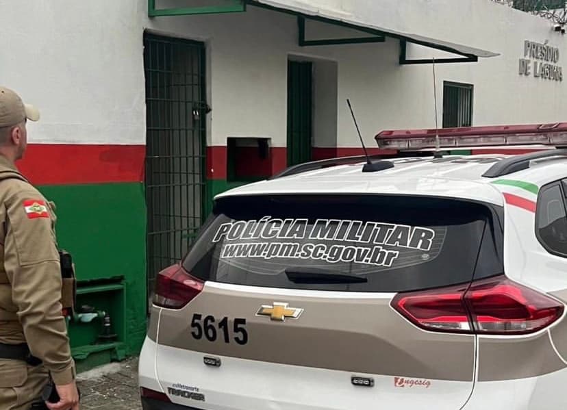 Crianças que viviam em condições precárias são retiradas de casa pelo Conselho Tutelar