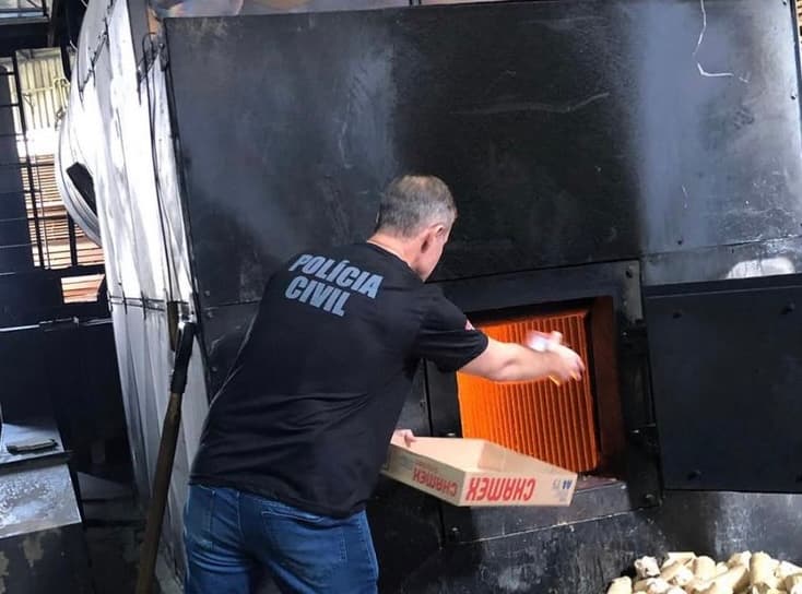 Drogas apreendidas na região do Vale do Braço do Norte são incineradas