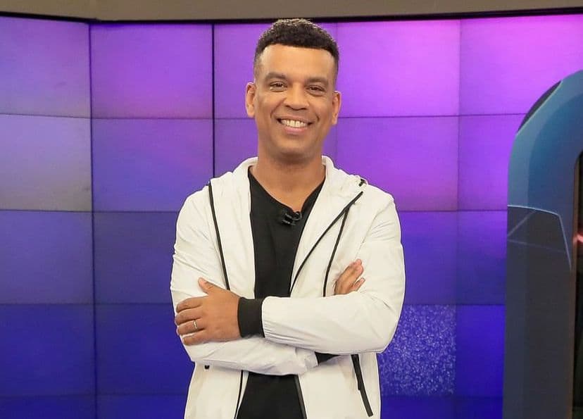 Tubaronense assumirá a vaga de narrador de Cléber Machado no SBT