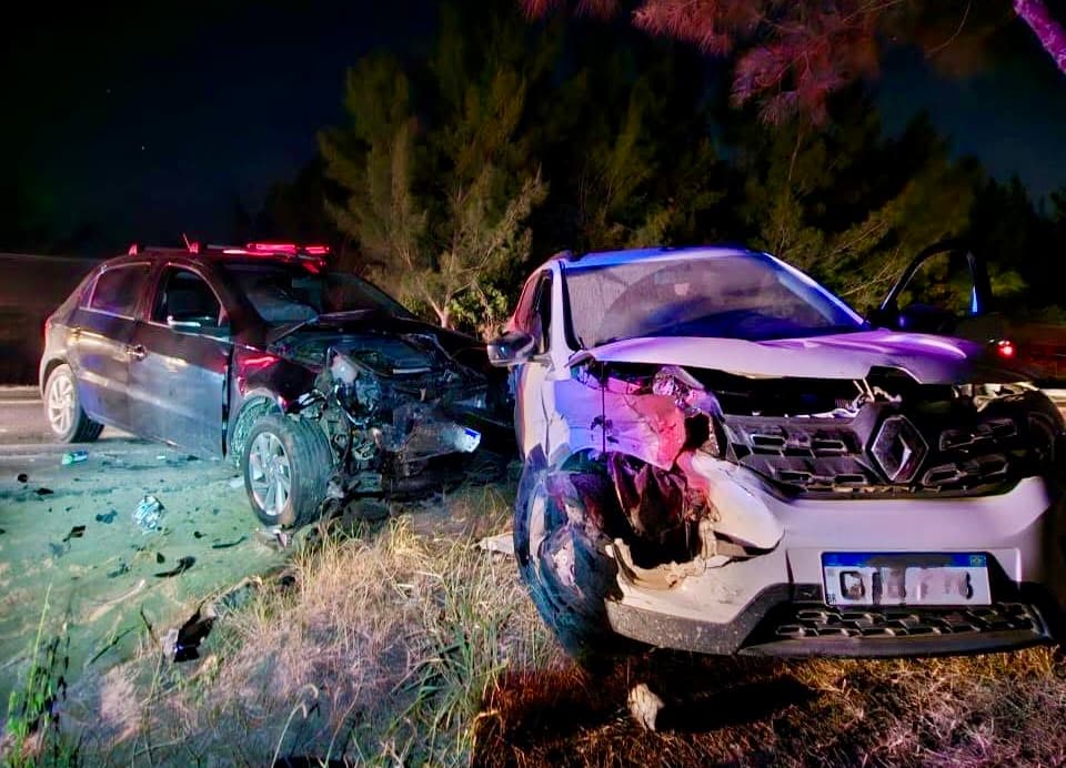 Acidente na SC-100, próximo à ponte do Camacho, deixa duas pessoas feridas